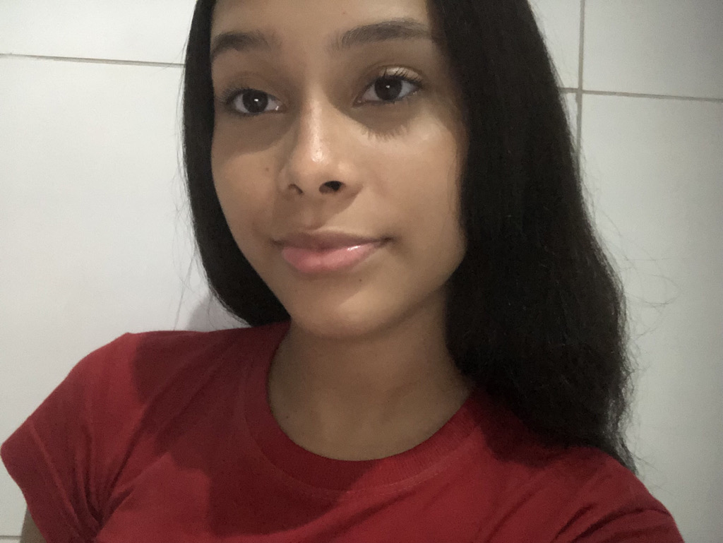 @saraaa23 from Brazil
