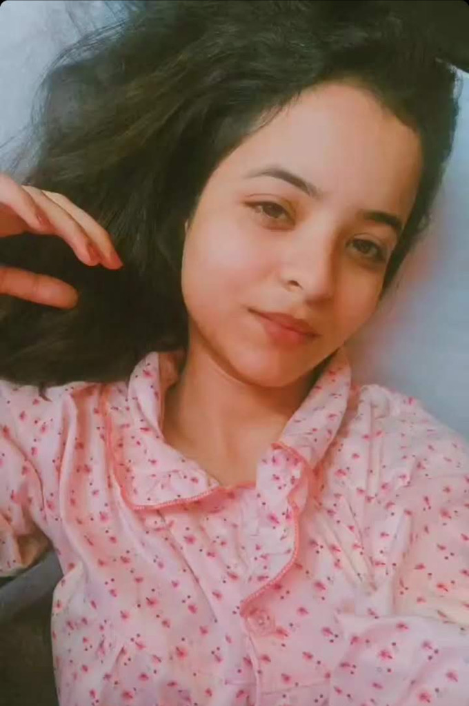 @mahimasahu from India
