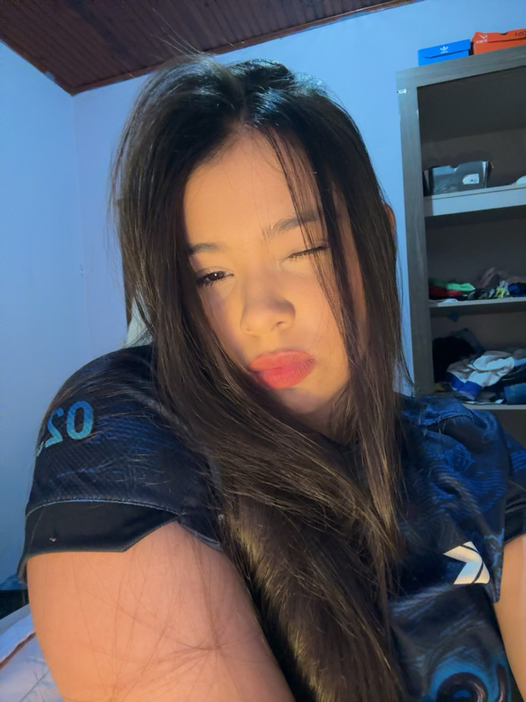 @33sarita from Brazil