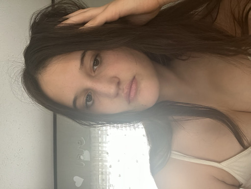 @emm_hehehsn from United States
