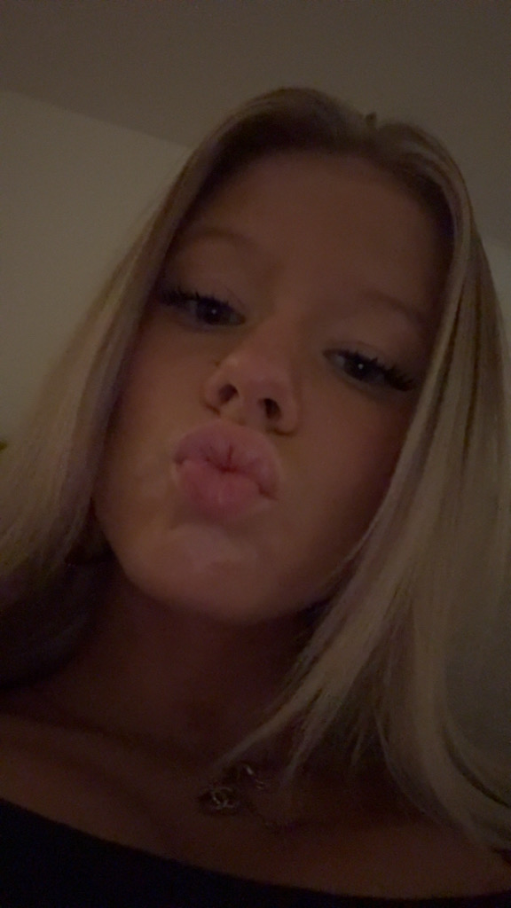 @ennenene from Denmark