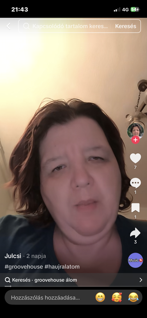 @u33872777 from Hungary