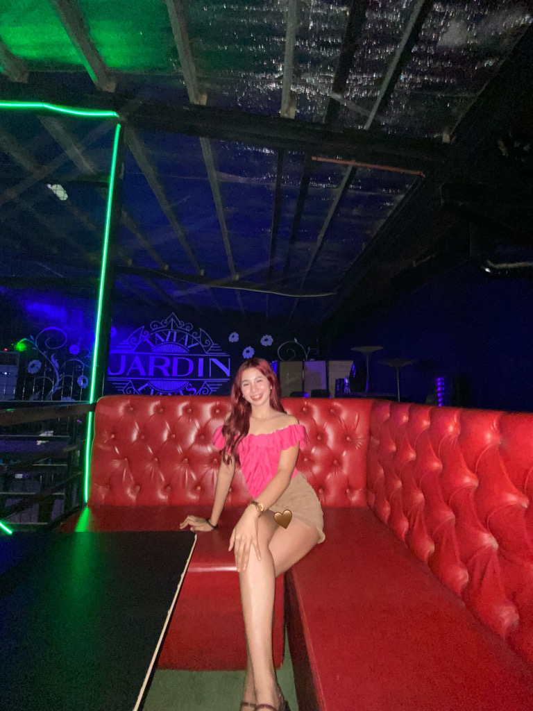 @ixqueny from Canada