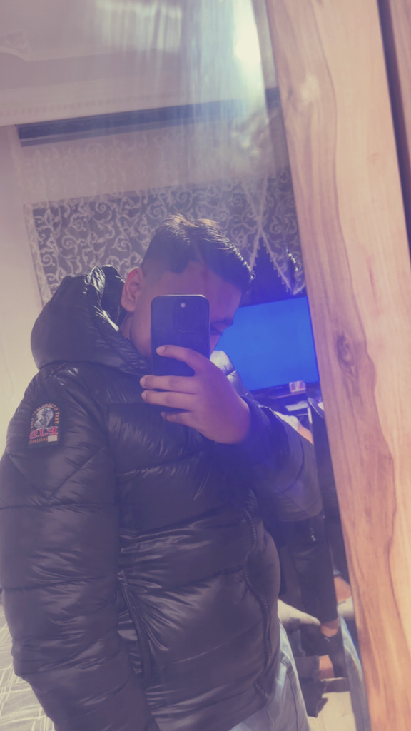 @anoniem500 from Netherlands