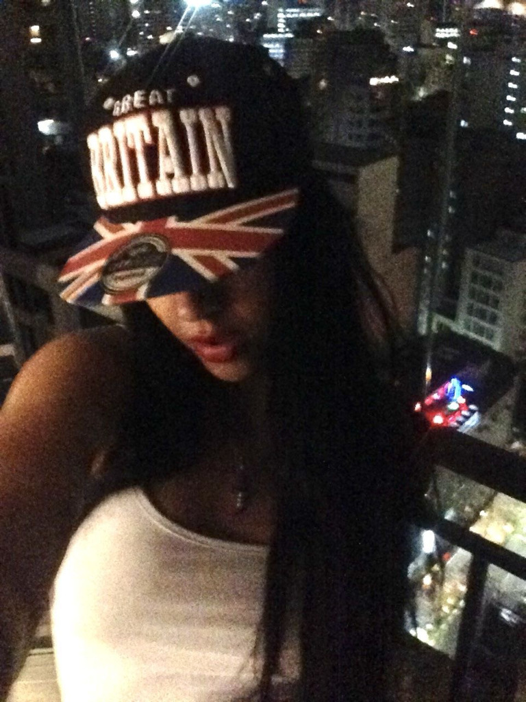 @ninutssa from Belgium