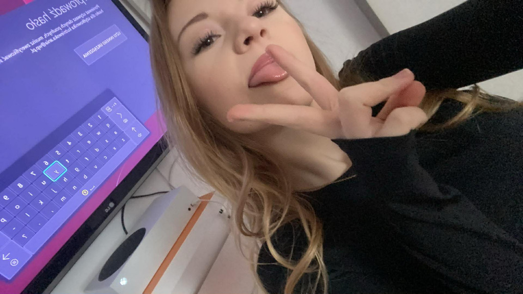 @sandoritos from Poland