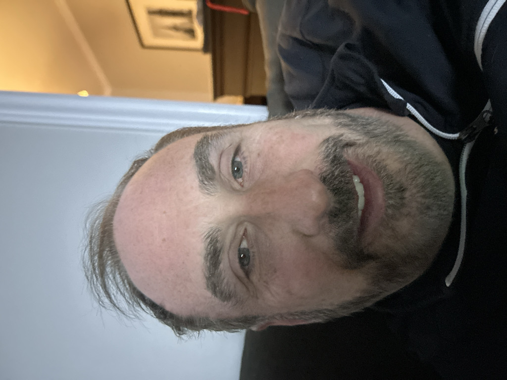 @slaypop123452 from Canada