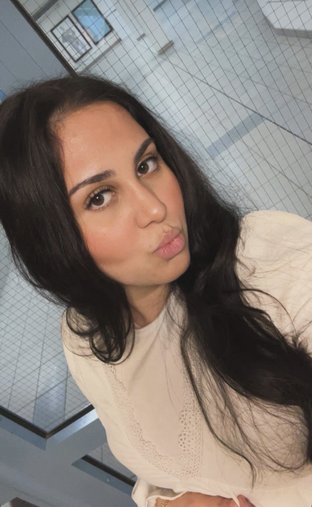 @elijona_00 from Sweden