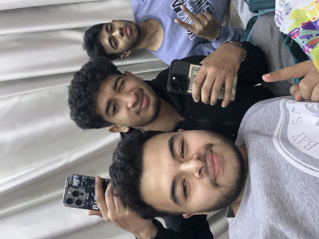 @anasszz from Israel
