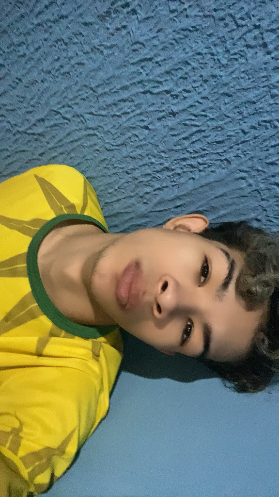 @u81945752 from Brazil