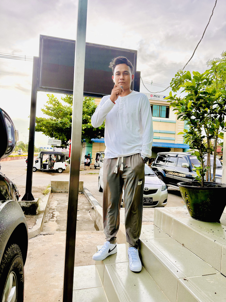 @kaung_myat
