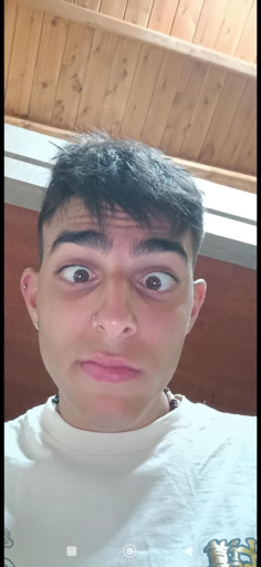 @pipispipaa from Greece