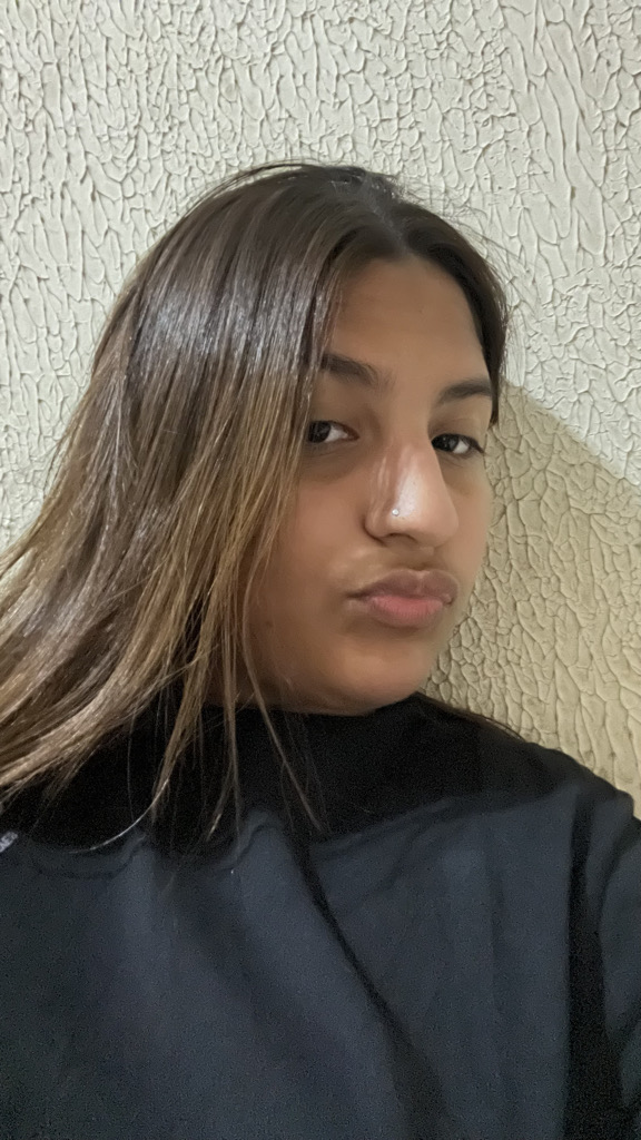 @amandinhasasaa from Brazil