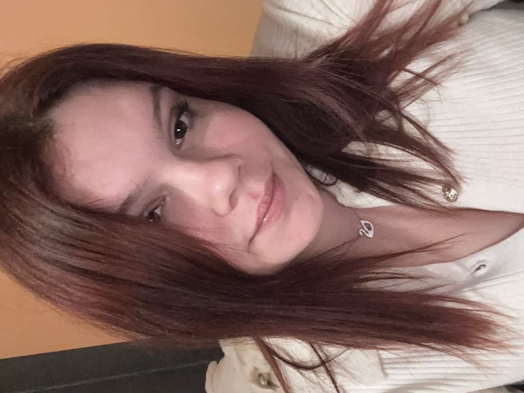 @u87423579 from Hungary