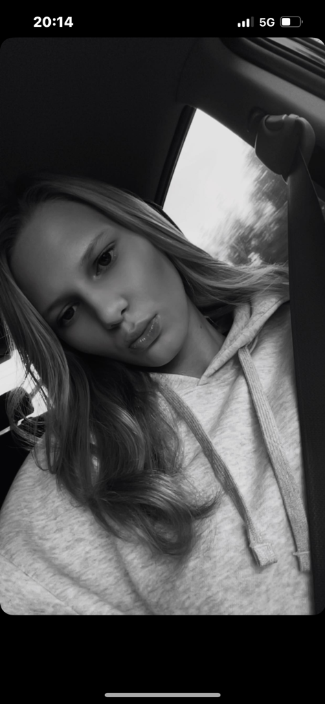 @okayyyyy from Sweden
