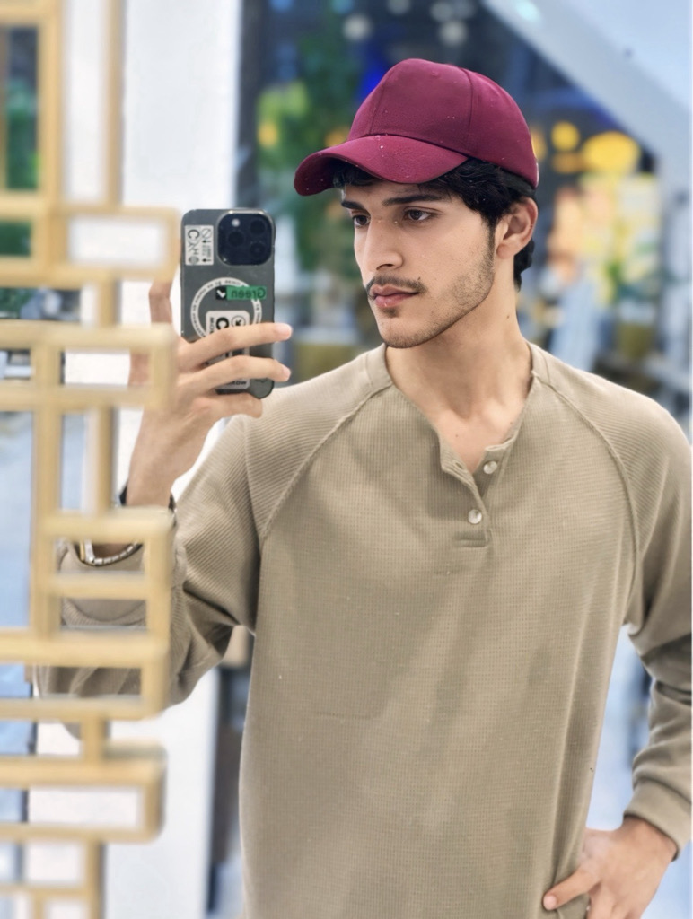 @u80209073
