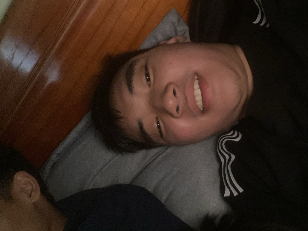@giangdaday from Canada