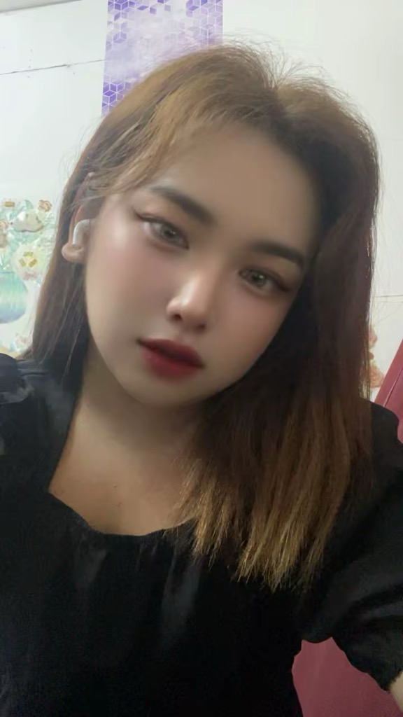 @fiona2357 from New Zealand