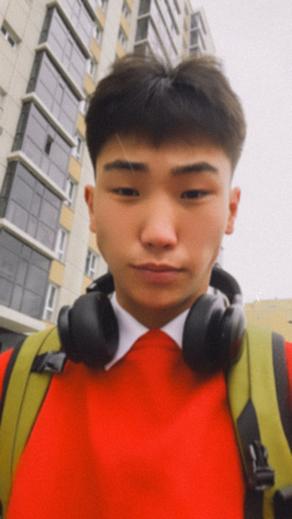 @hugsjbfu1737 from South Korea