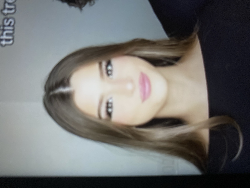 @hellohello14 from Sweden