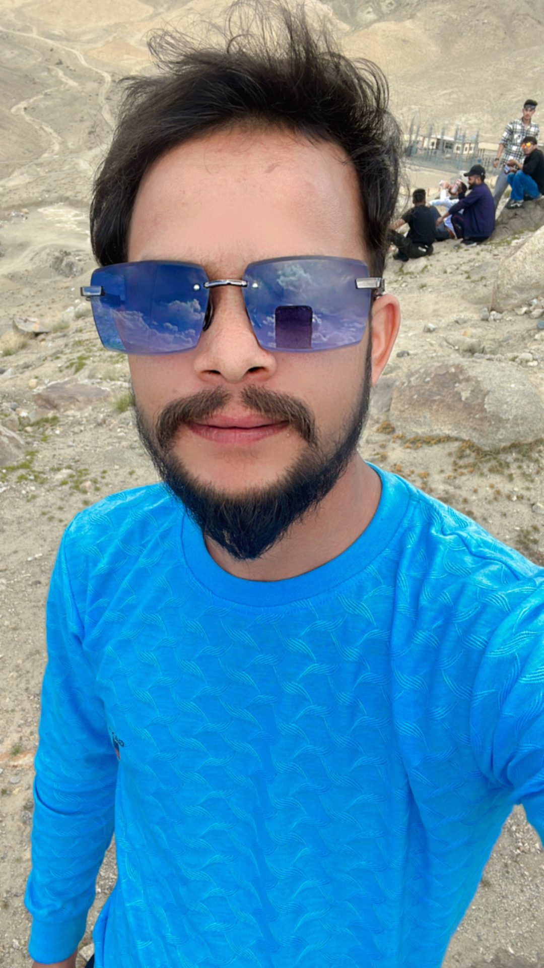 @harsh_luvv