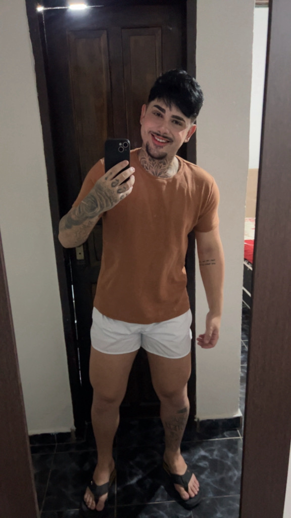 @u53329402