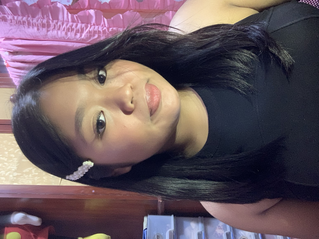 @sasharanza05 from Denmark