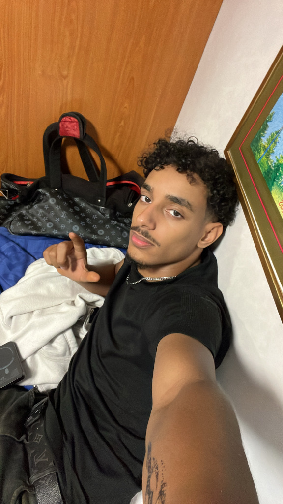 @hossy_tv
