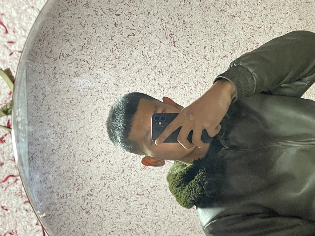 @u14041327