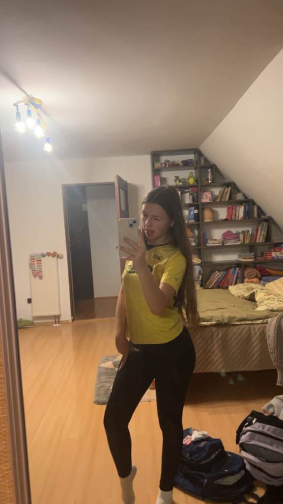 @jshdyeowjbdh