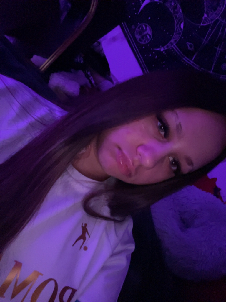 @bella123456789 from Denmark