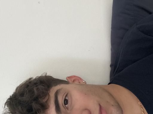 @aliale_