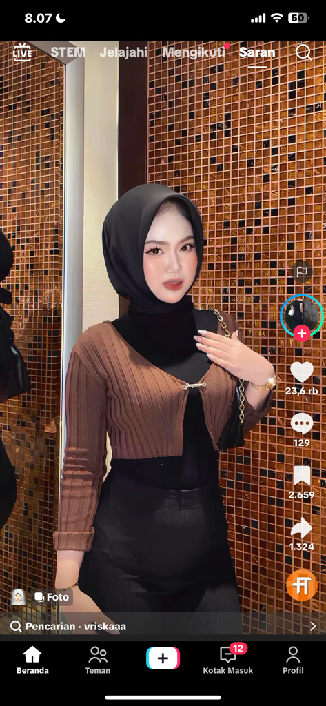 @miawwwww from South Korea