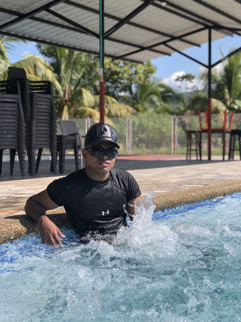 @u75383146