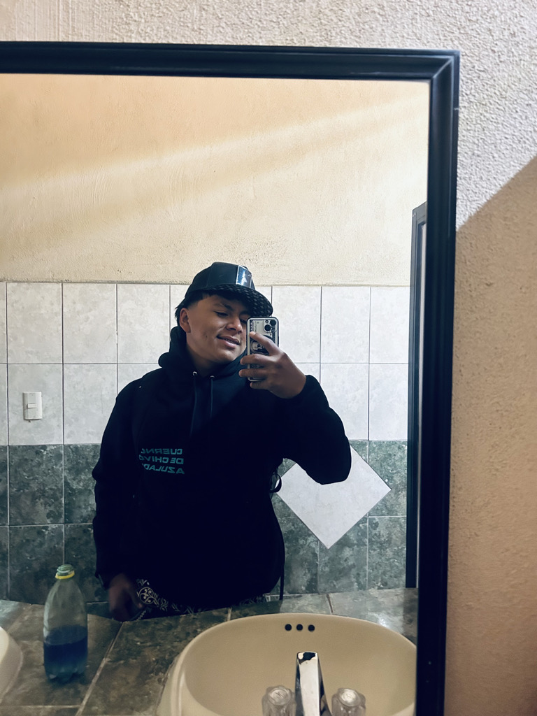 @kdavidxsxnnxch from Mexico