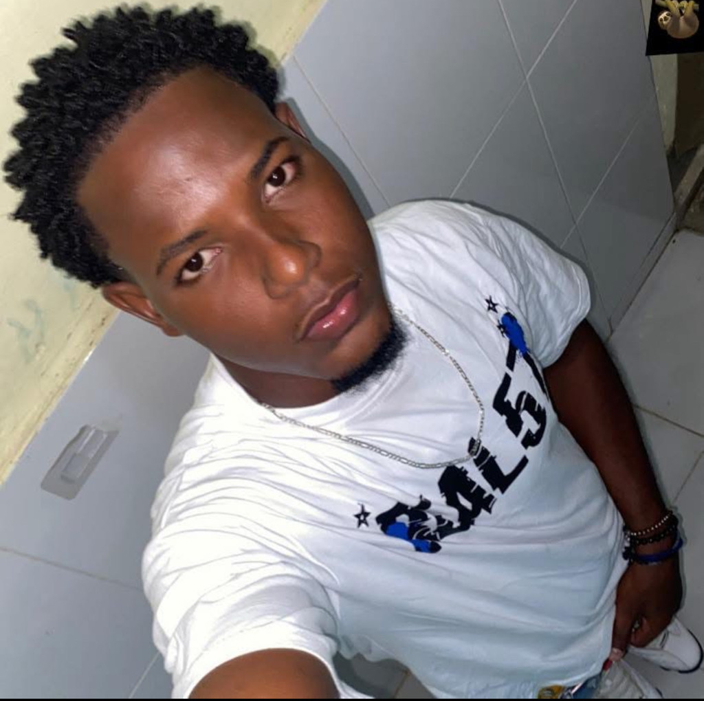 @8495370378