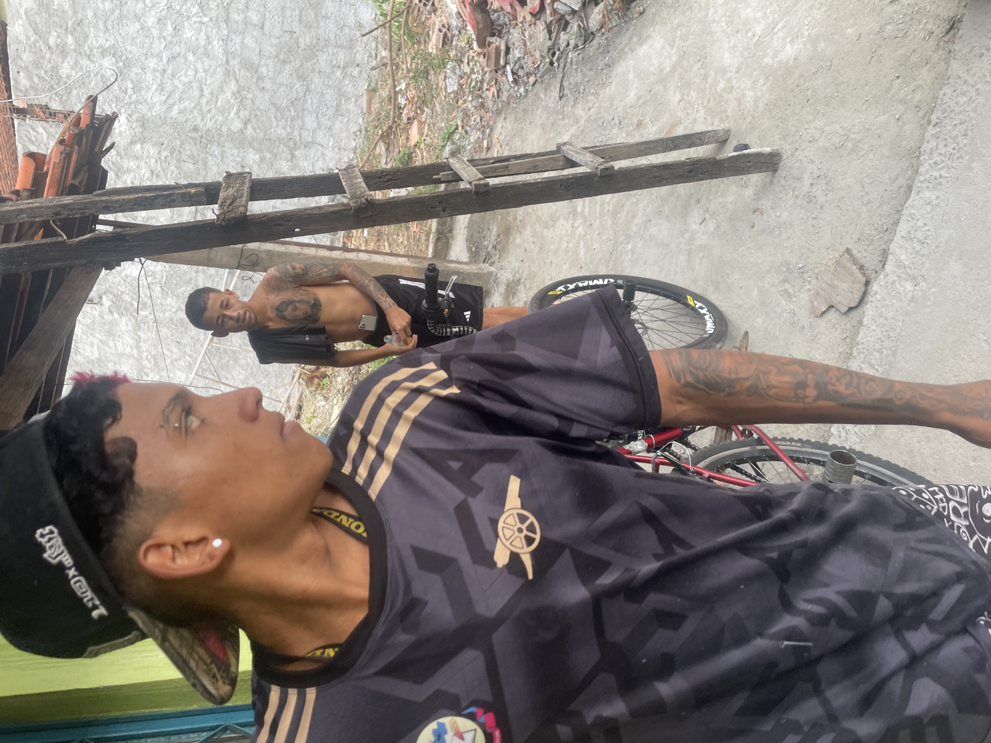 @bejdhebuw