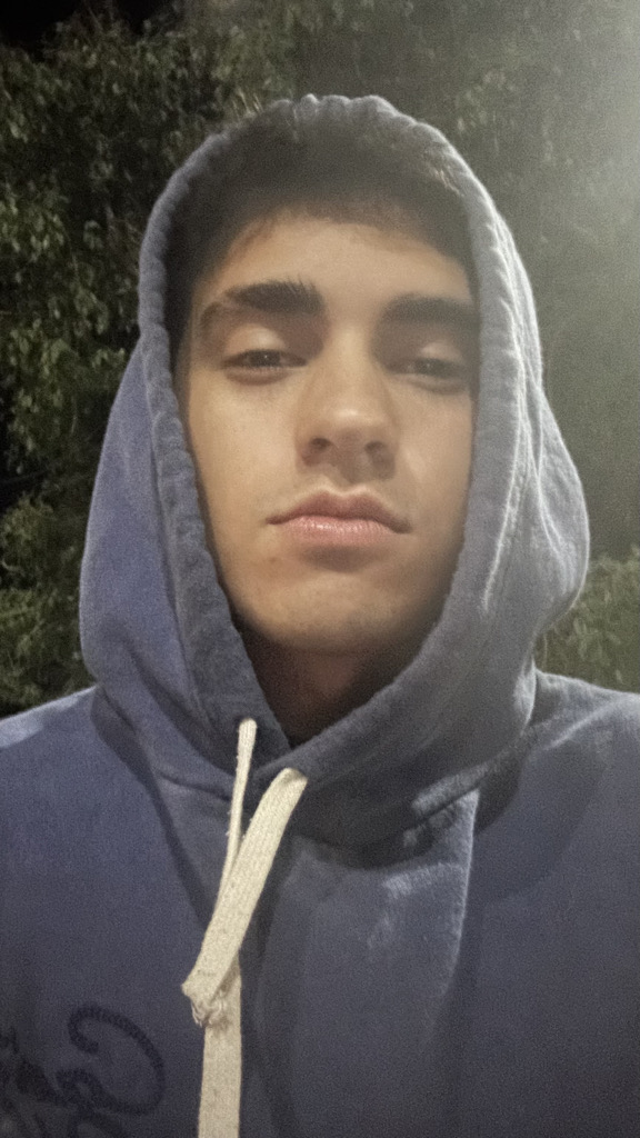 @u33300453 from Argentina