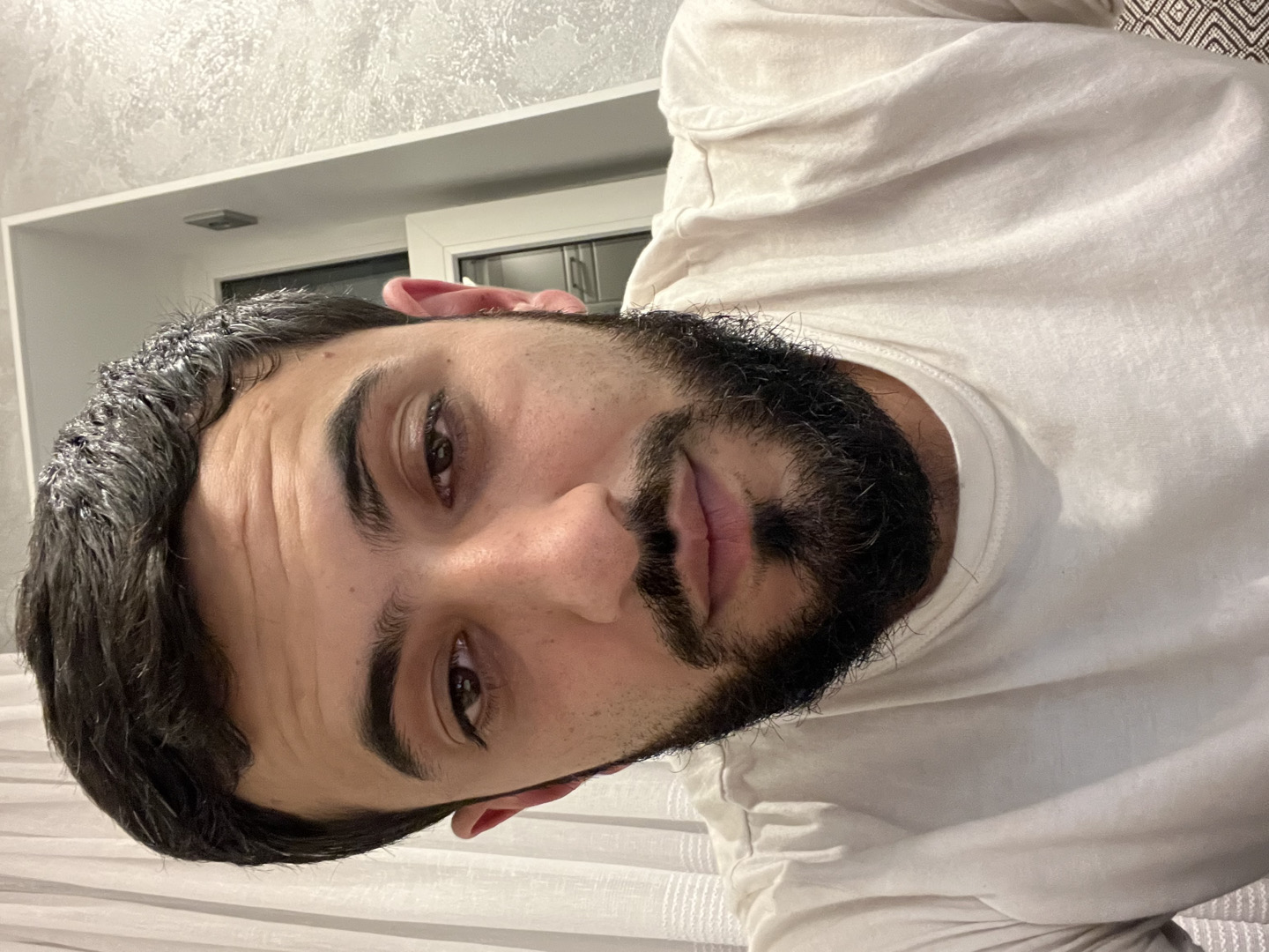 @u31576782