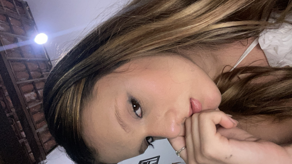 @idjshsvdhd
