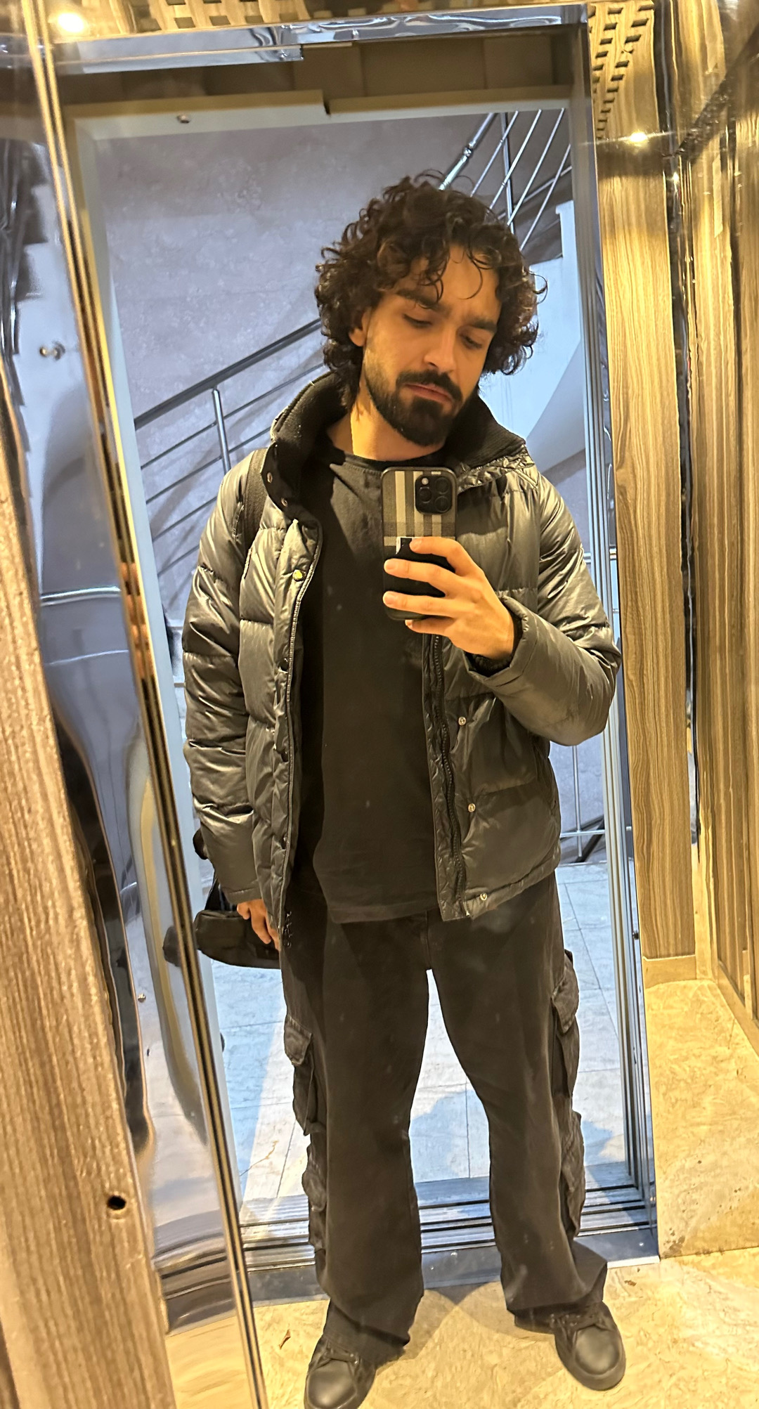 @shishhhhh