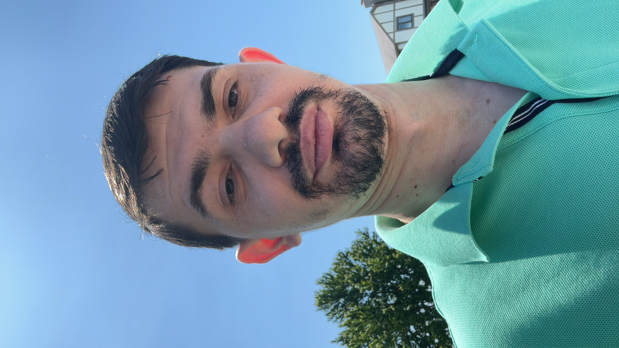@lukassgg