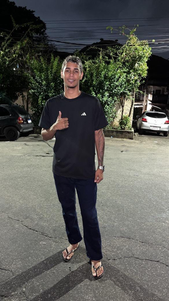 @xandryx027 from Brazil