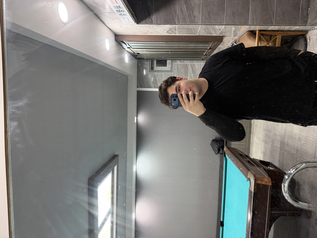 @floyd444 from South Korea