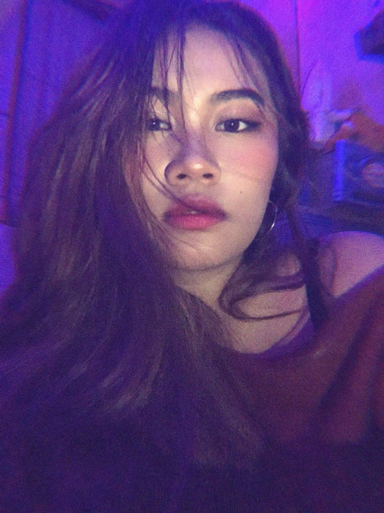 @akiyahh from Switzerland