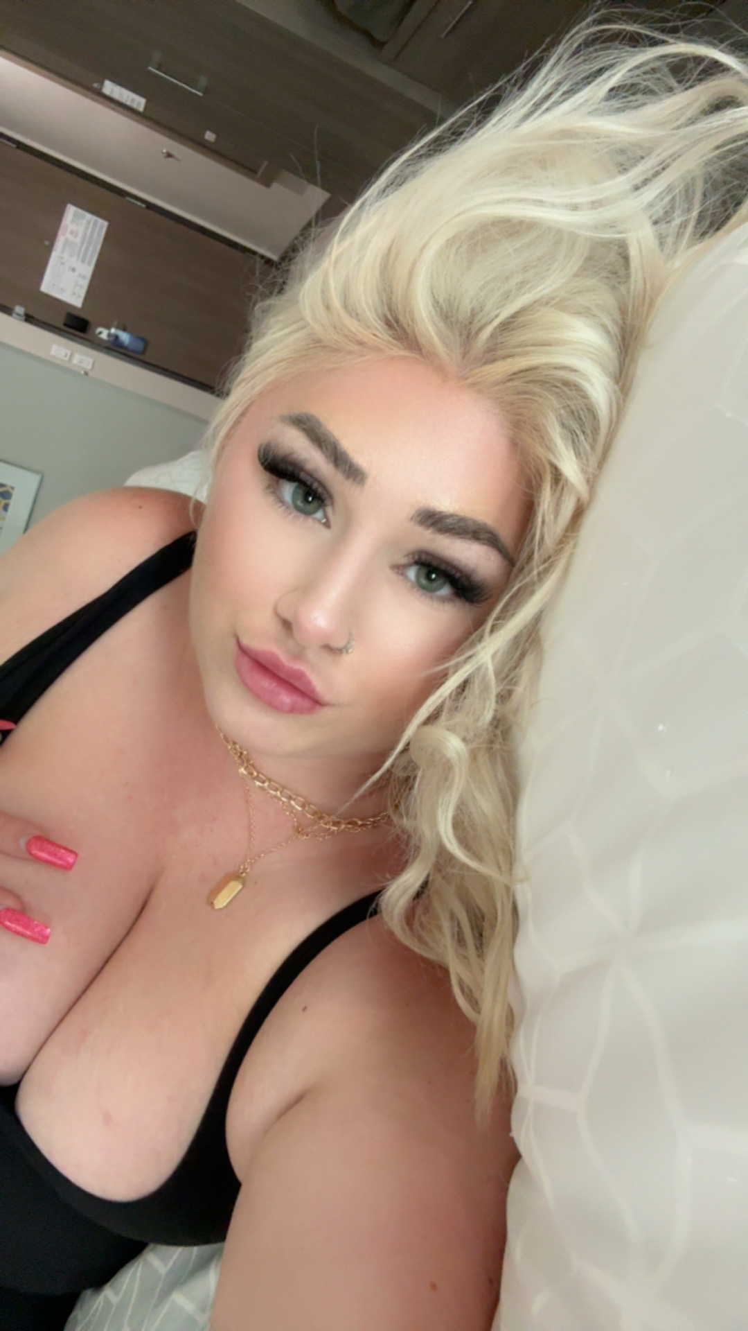 @bbypeaches