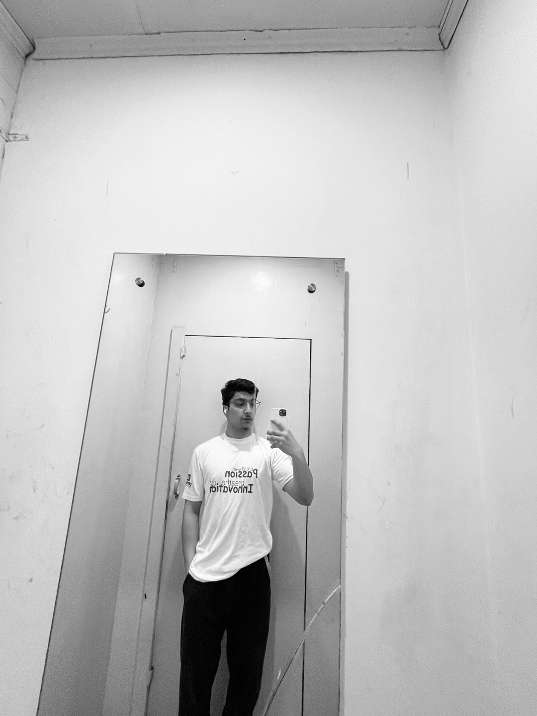 @awsomeguy12