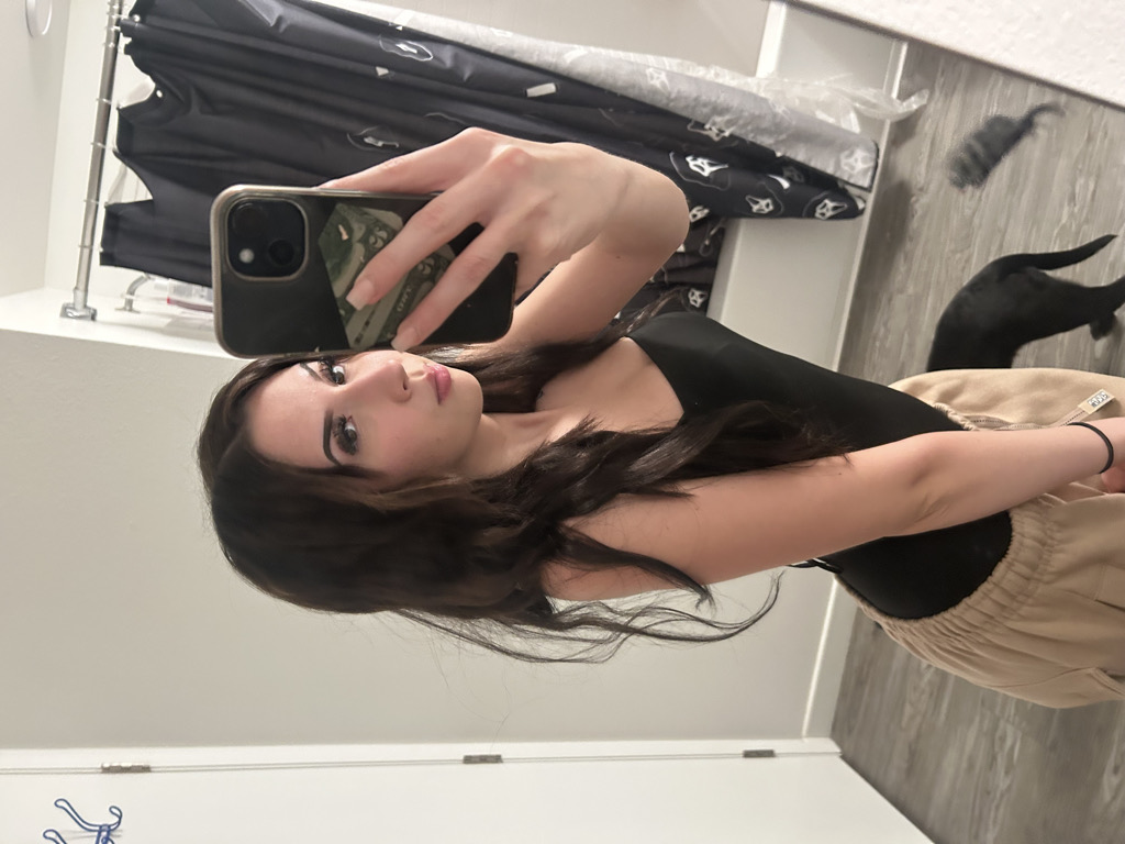 @u46904027