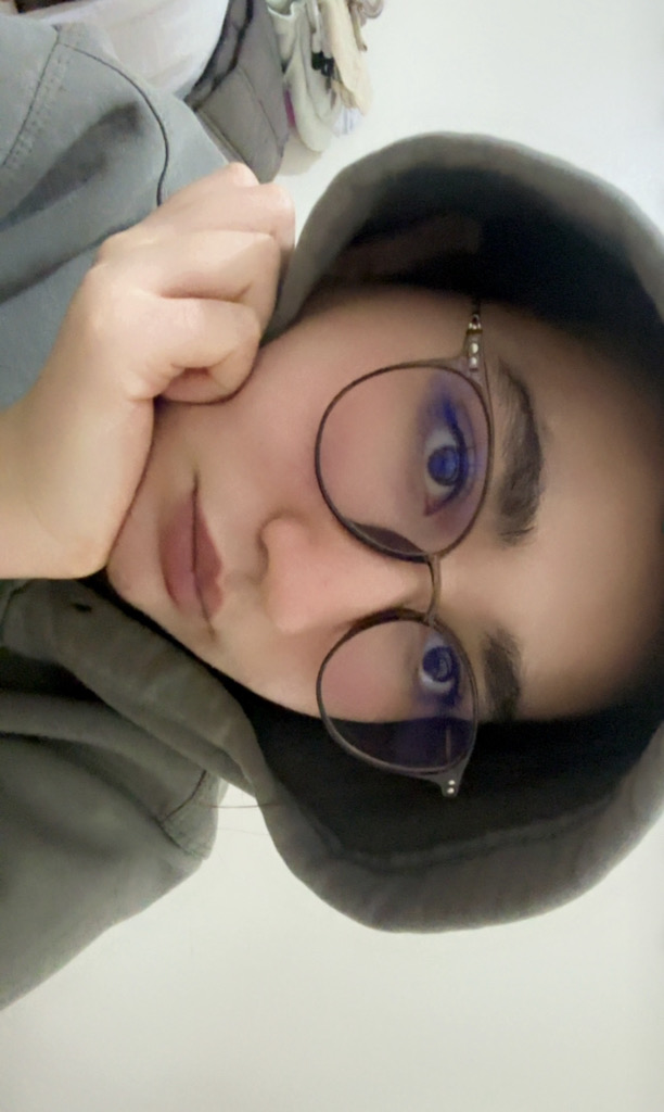 @mayra123 from Canada