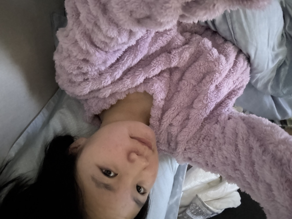 @u54314241 from South Korea